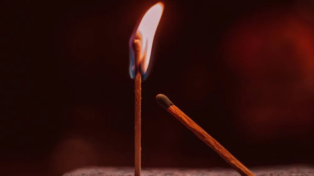 O εξουθενωμένος εργαζόμενος: Η ισορροπία διαταράσσεται, γιατί τα όρια δεν είναι σαφή