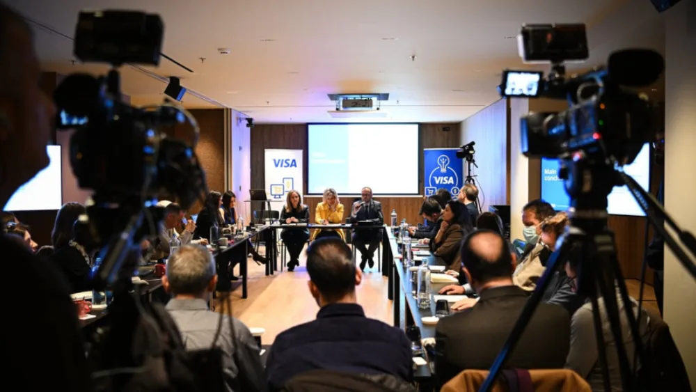 Ψηφιακές Πληρωμές: Εφαλτήριο ανόδου capital controls, πανδημία, τεχνολογία - πώς κινούνται οι Έλληνες σήμερα