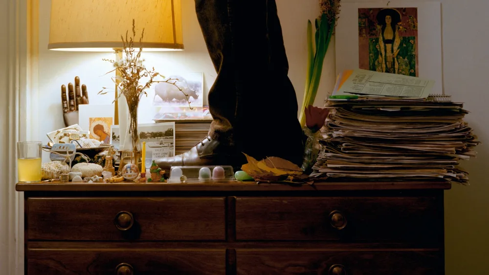 Νίκος Αλεξίου: Η δημιουργική ανασύνθεση μιας σκοπίμως ατελούς συλλογής