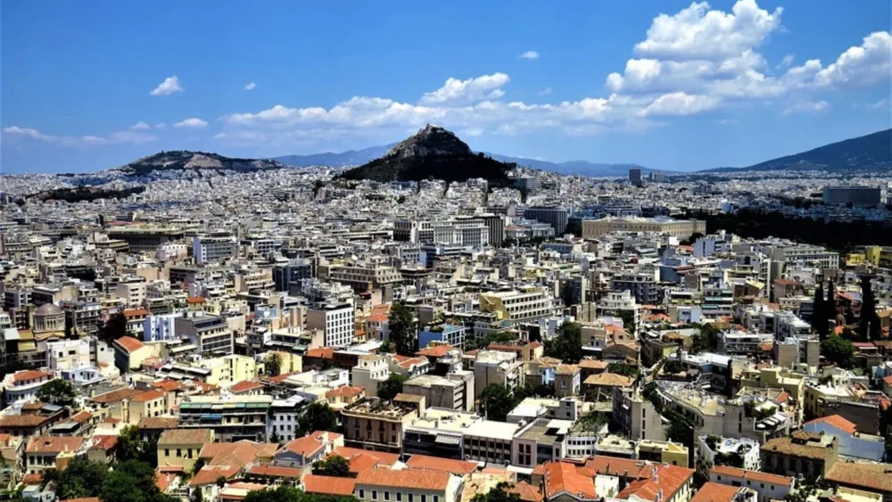 Ναι, η Αθήνα μπορεί να είναι μια όμορφη πόλη