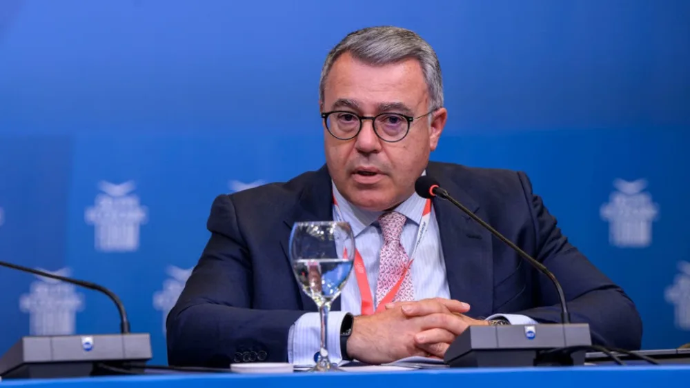 Β. Ψάλτης: «Το 2025 ήταν η χρονιά της Alpha Bank» – Στα σκαριά για το 2026 το rebranding της Τράπεζας, το νέο κτήριο και η Investor Day