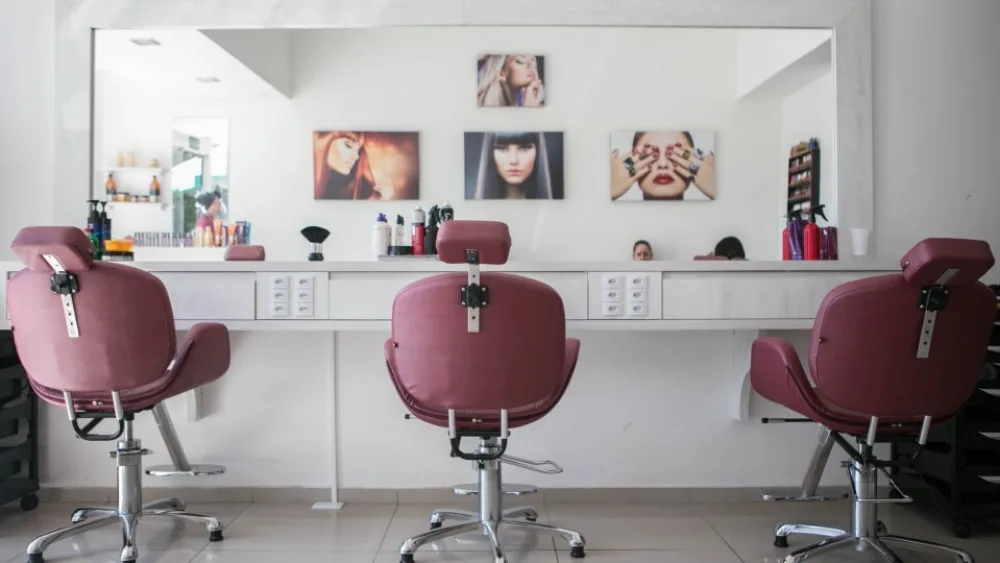 Ελληνίδες και social media: Μια σχέση αγάπης - Το δικαίωμα στην αυτοέκφραση