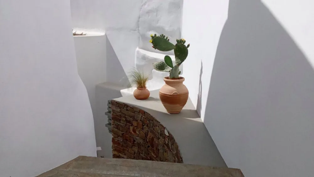 Eternal Bonds: Στο χωριό Αγάπη φωτίζονται οι κλωστές της πολιτιστικής κληρονομιάς της Τήνου