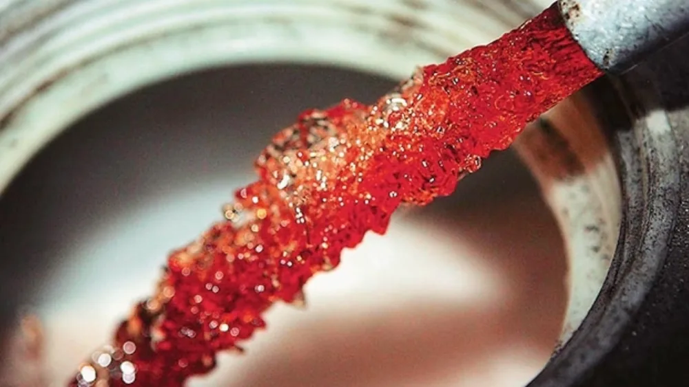 Σε φθίνουσα τροχιά η κατανάλωση πετρελαιοειδών καυσίμων