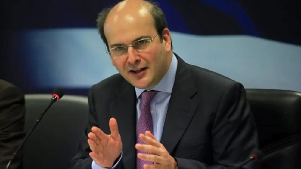 Κατατέθηκε ο νόμος-πλαίσιο για την απλοποίηση των διαδικασιών αδειοδότησης επιχειρήσεων