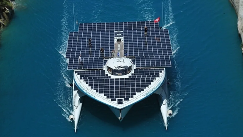 Εξερευνώντας βυθισμένα προϊστορικά τοπία με το μεγαλύτερο ηλιακό σκάφος στον κόσμο