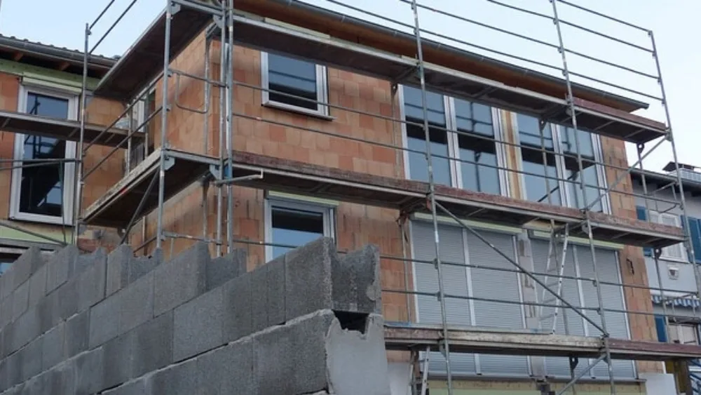 Πτώση 7,3% στις τιμές των διαμερισμάτων