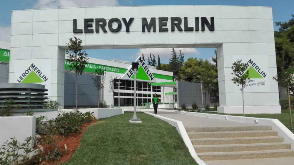 Τι απαντά η Leroy Merlin για την επίθεση του Ρουβίκωνα σε κατάστημα της
