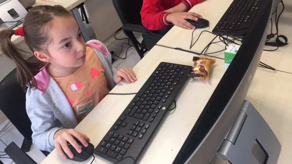 Δωρεάν σεμινάριο της SAP για εκπαίδευση προγραμματισμού σε Λέσβο και Αθήνα [video]