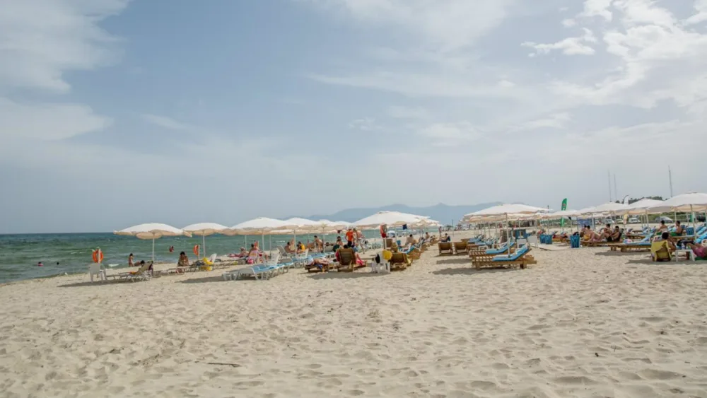 ​Ανοίγουν 515 οργανωμένες παραλίες από το Σάββατο - Πώς θα λειτουργούν