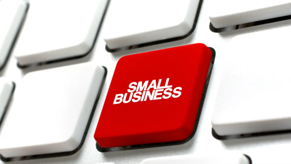 Έρευνα Facebook: Οι μικρομεσαίες επιχειρήσεις στην Ελλάδα αναπτύσσονται μαθαίνοντας η μία από την άλλη