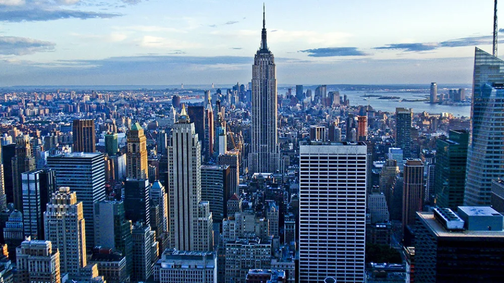 Το ελληνικό παντοπωλείο που κάνει θραύση στη Νέα Υόρκη