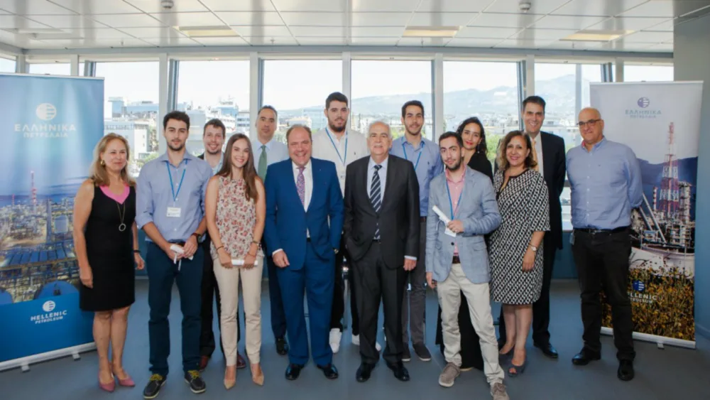 Τα Ελληνικά Πετρέλαια επενδύουν στους Άριστους