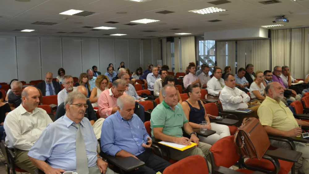Με επιτυχία ολοκληρώθηκε η πρώτη ημερίδα με θέμα  «Αγροδιατροφή: παραγωγή και μεταποίηση»