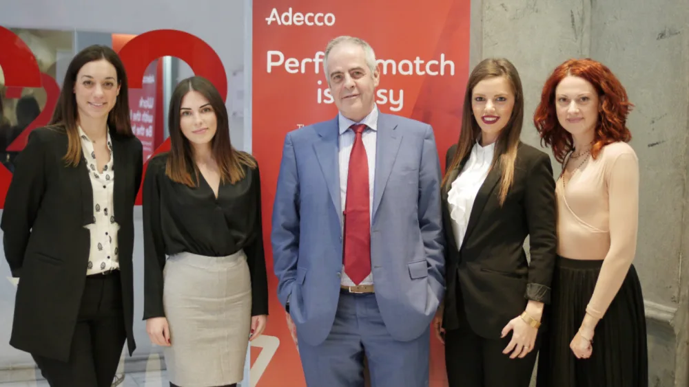 Adecco: Αναντιστοιχία μεταξύ των δεξιοτήτων των εργαζομένων & των αναγκών των επιχειρήσεων & τάση ενίσχυσης των ευκαιριών εκπαίδευσης από τις εταιρίες προς τους εργαζομένους