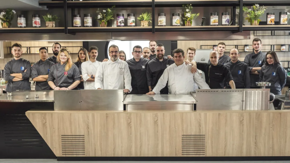 Δυναμικό «παρών» για το ΙΕΚ ΑΚΜΗ στην 5η ΕΞΠΟΤΡΟΦ