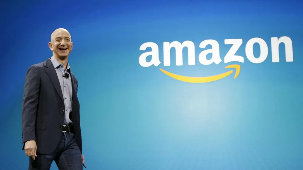 Ο Jeff Bezos της Amazon είναι ο «επιχειρηματίας της δεκαετίας»