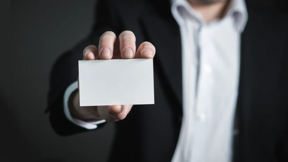 Προωθήστε τον εαυτό σας αποτελεσματικά & αποκτήστε ανταγωνιστικό πλεονέκτημα