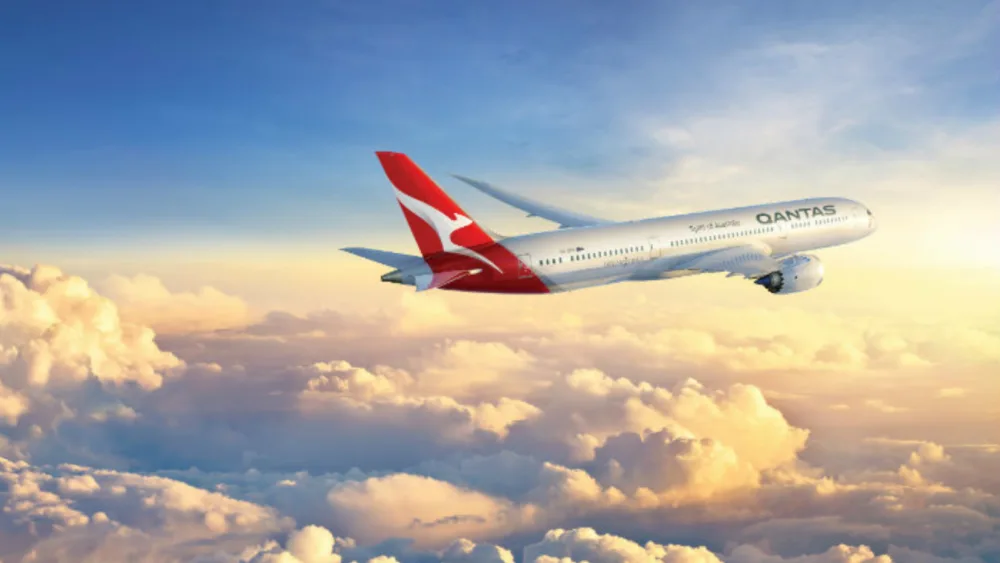 Η Qantas προχωρά σε 6.000 απολύσεις - «Τα έσοδα της βιομηχανίας έχουν καταρρεύσει»