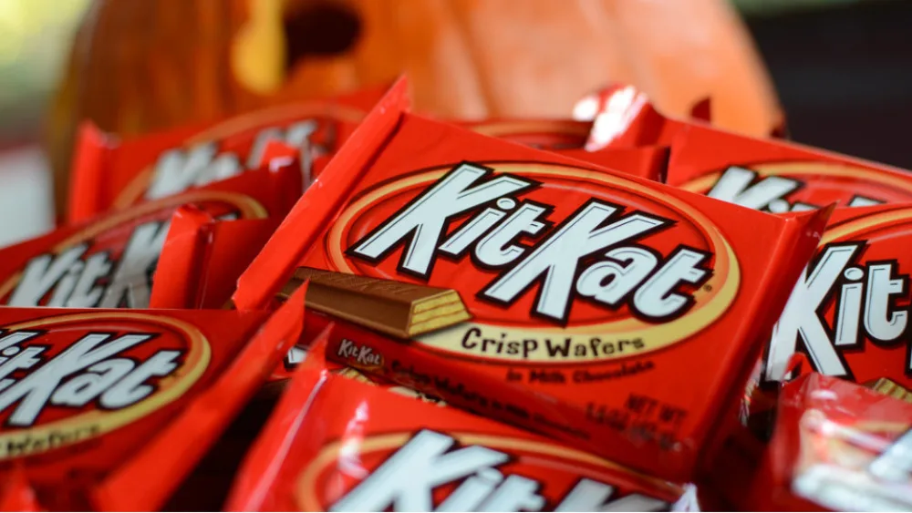 Ήττα της Nestle για το σχήμα της KitKat, με ανάμειξη και της Ελλάδας