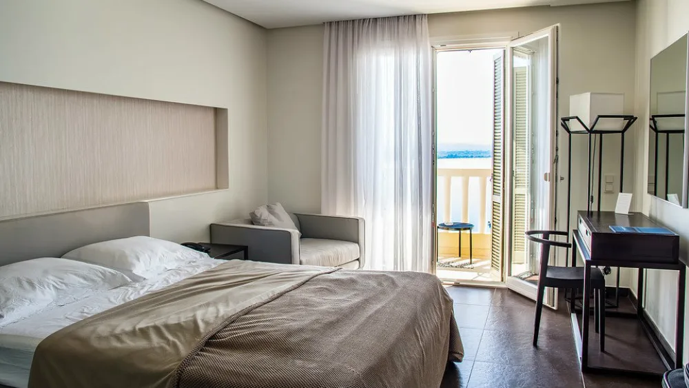 Νέες προδιαγραφές ενοικιαζόμενων επιπλωμένων δωματίων και διαμερισμάτων και κατάταξή τους σε 5 κατηγορίες κλειδιών