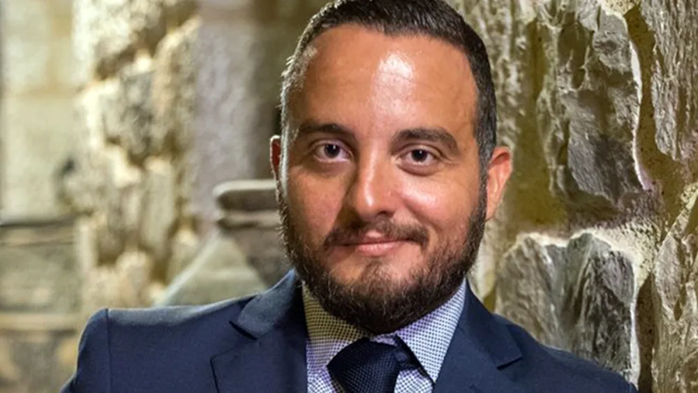 Ο Παναγιώτης Κισκήρας νέος Aντιδήμαρxoς Γλυφάδας