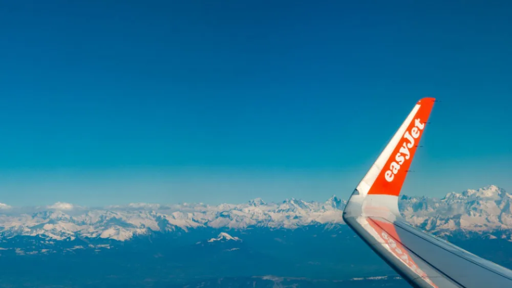 Η easyJet ανακοινώνει το πρόγραμμα προσφορών Big Orange Sale, προσφέροντας εκπτώσεις έως και 20% σε επιλεγμένες πτήσεις