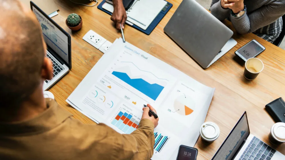 ΕΑΣΕ/ICAP: Κάμψη του γενικού δείκτη οικονομικού κλίματος