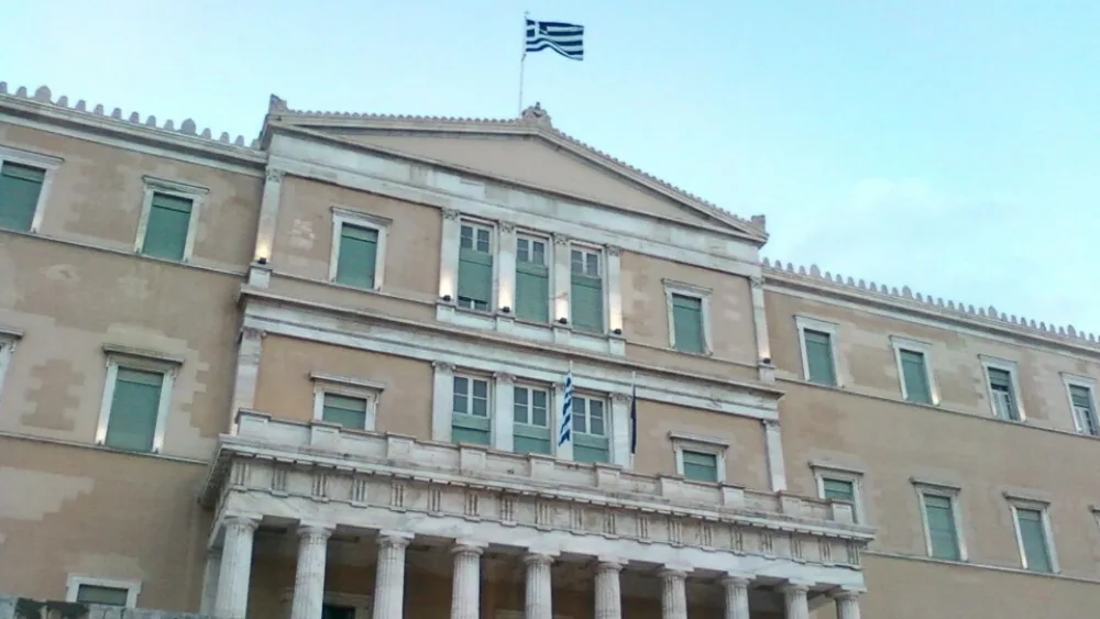 Κατατέθηκε στη Βουλή το φορολογικό νομοσχέδιο - Όλα όσα προβλέπει