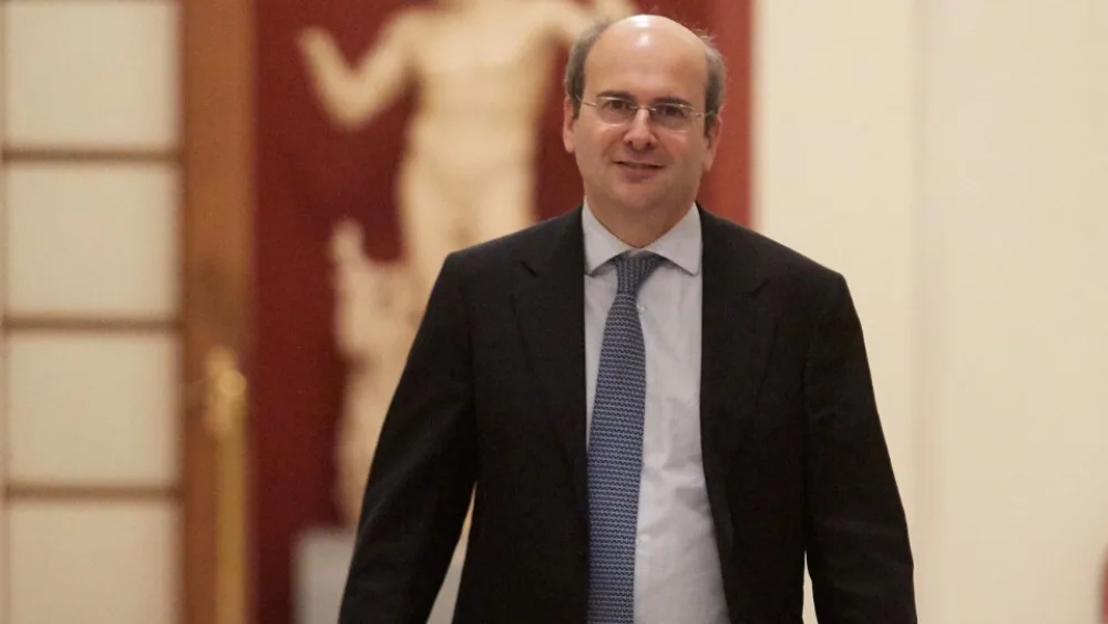 Χατζηδάκης: Πόροι πάνω από 1 δισ. ευρώ για την απασχόληση των νέων