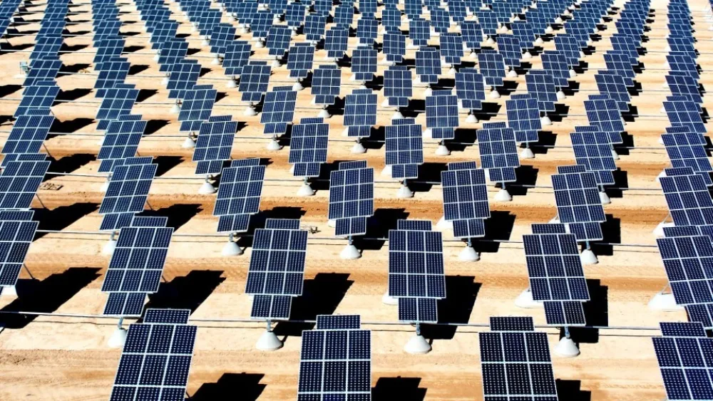 ΡΑΕ: Οι προσωρινοί κατάλογοι συμμετεχόντων στο στάδιο Β των διαγωνισμών για ΑΠΕ