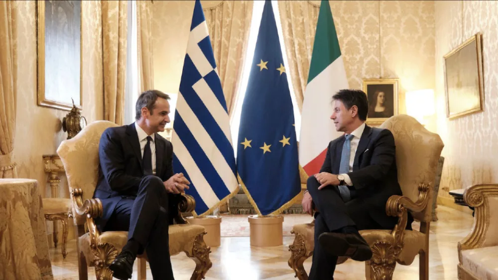 Μητσοτάκης: «Καλώ τις ιταλικές επιχειρήσεις να εμπιστευτούν την Ελλάδα»