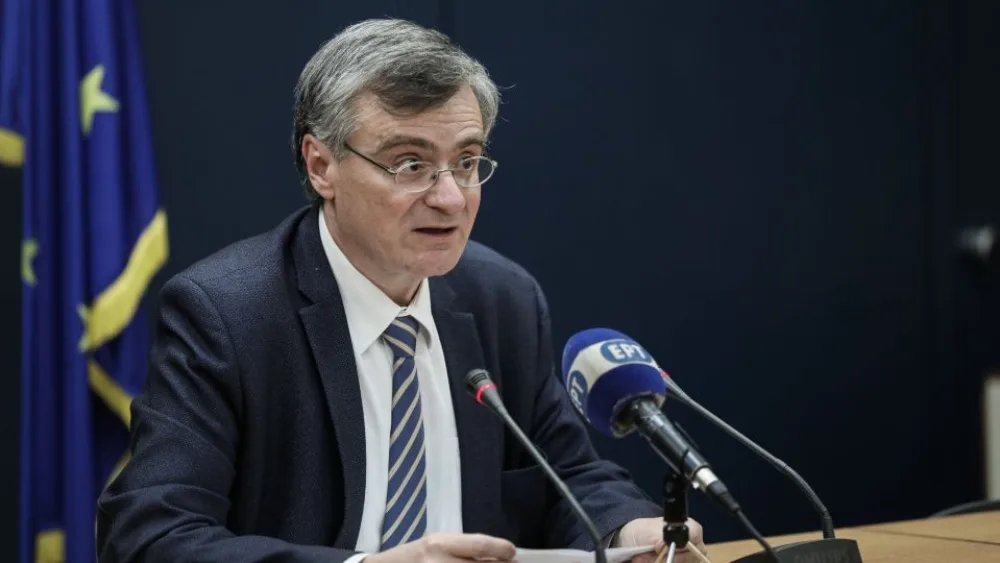 Τσιόδρας: Είναι νωρίς να μιλάμε για τον τουρισμό και το πώς θα λειτουργήσει