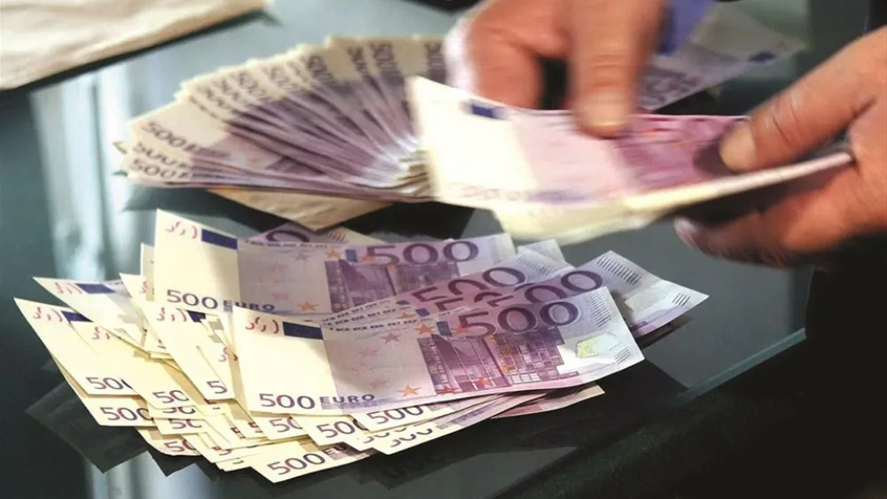 "Νομιμοποίηση Εσόδων από Εγκληματικές Δραστηριότητες (Ξέπλυμα Βρώμικου Χρήματος)" από το Πανεπιστήμιο Πειραιά