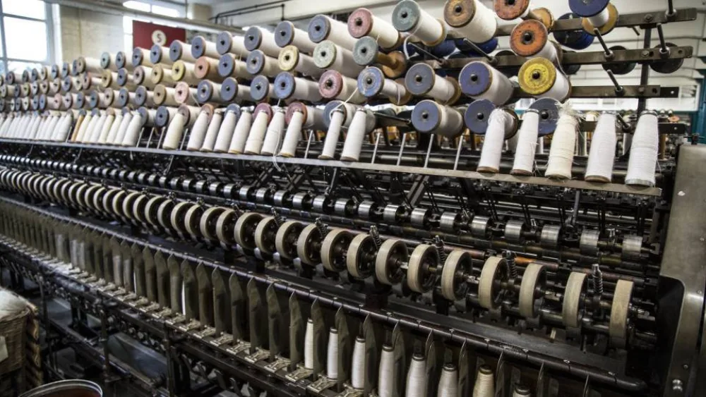 Markit PMI: Ο ρυθμός αύξησης των νέων εργασιών επιβραδύνεται για έκτο συνεχή μήνα​