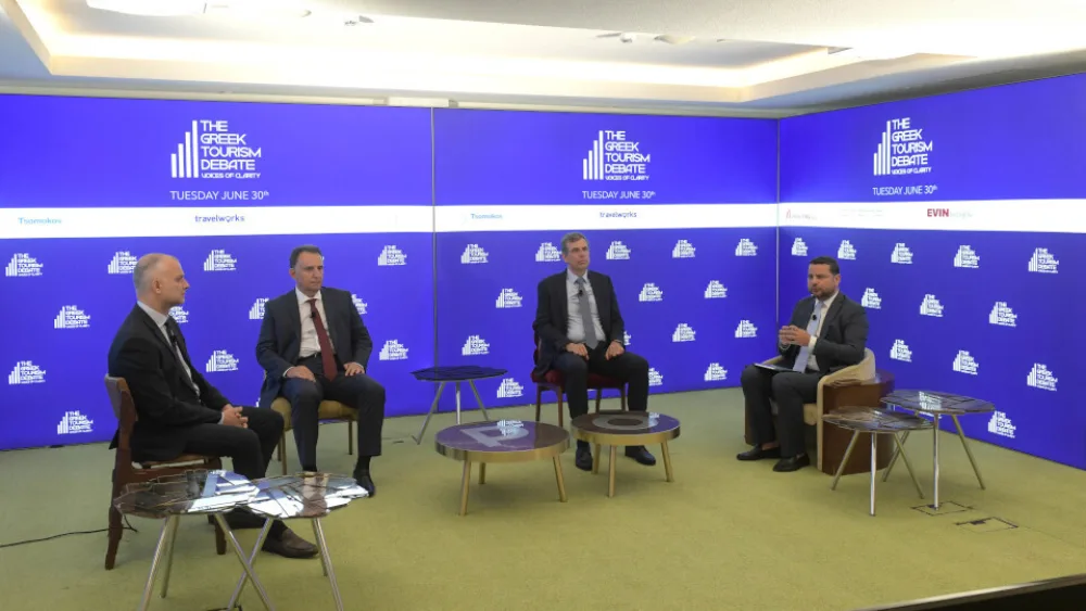 The Greek Tourism Debate: Πώς επηρέασε η κρίση στον τουρισμό τον κλάδο τροφίμων​