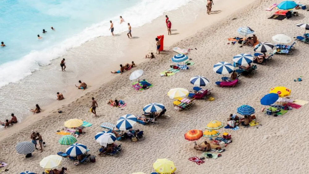 Πώς επηρεάζει η πανδημία COVID-19 την διάθεση και την δυνατότητα για διακοπές;