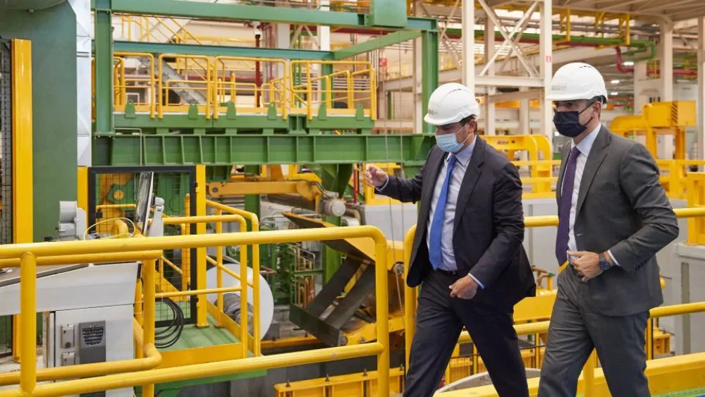 Μητσοτάκης από ΕΛΒΑΛ: «Η ελληνική βιομηχανία υπάρχει και είναι εδώ»