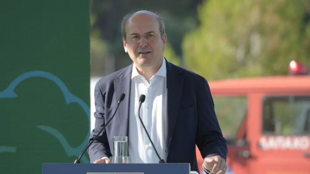 Κ. Χατζηδάκης: «Προστασία με έργα» - Σε διαβούλευση η ΣΜΠΕ για την προστασία του Υμηττού