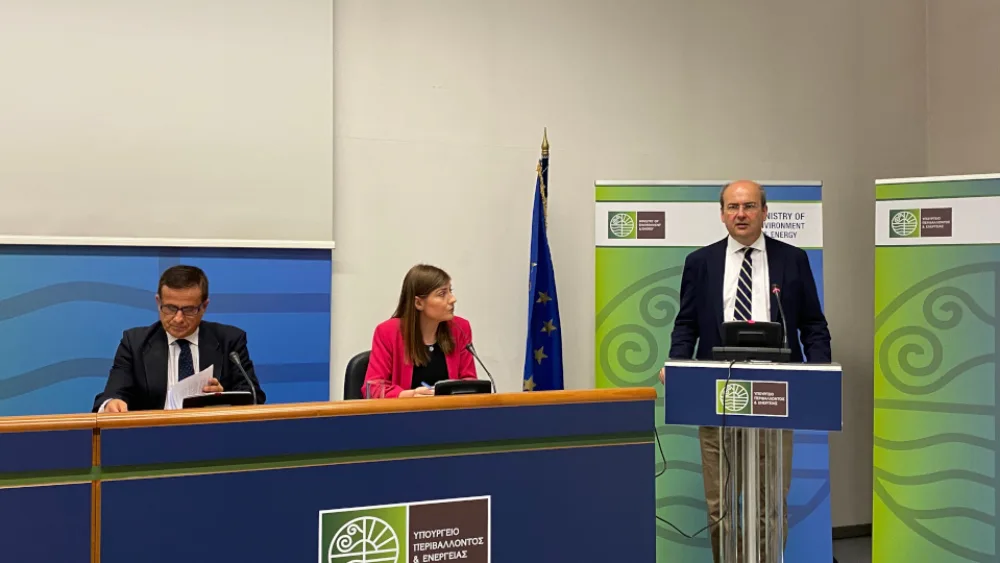 Κ. Χατζηδάκης: «Ρήτρα κλιματικής αλλαγής σε όλα τα νομοσχέδια»