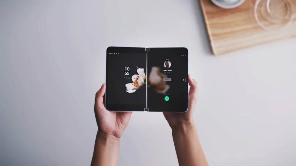 Microsoft: Το Android smartphone με τις δύο οθόνες έρχεται στις 10 Σεπτεμβρίου