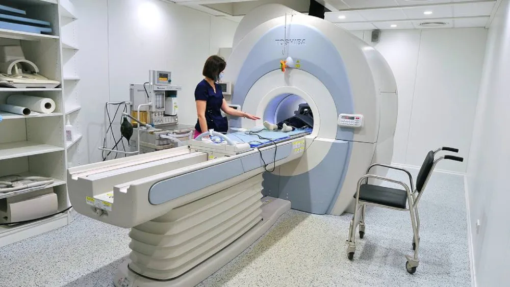 Τεχνητή νοημοσύνη της Facebook παράγει εικόνες μαγνητικής τομογραφίας σε λίγα λεπτά