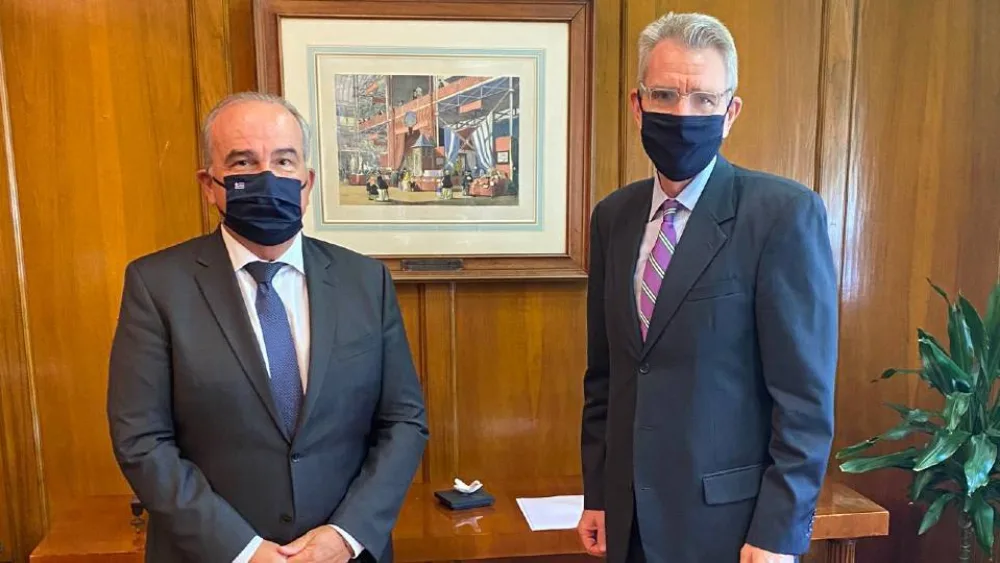 Συνάντηση Νίκου Παπαθανάση - Geoffrey Pyatt για επενδύσεις και ανάπτυξη