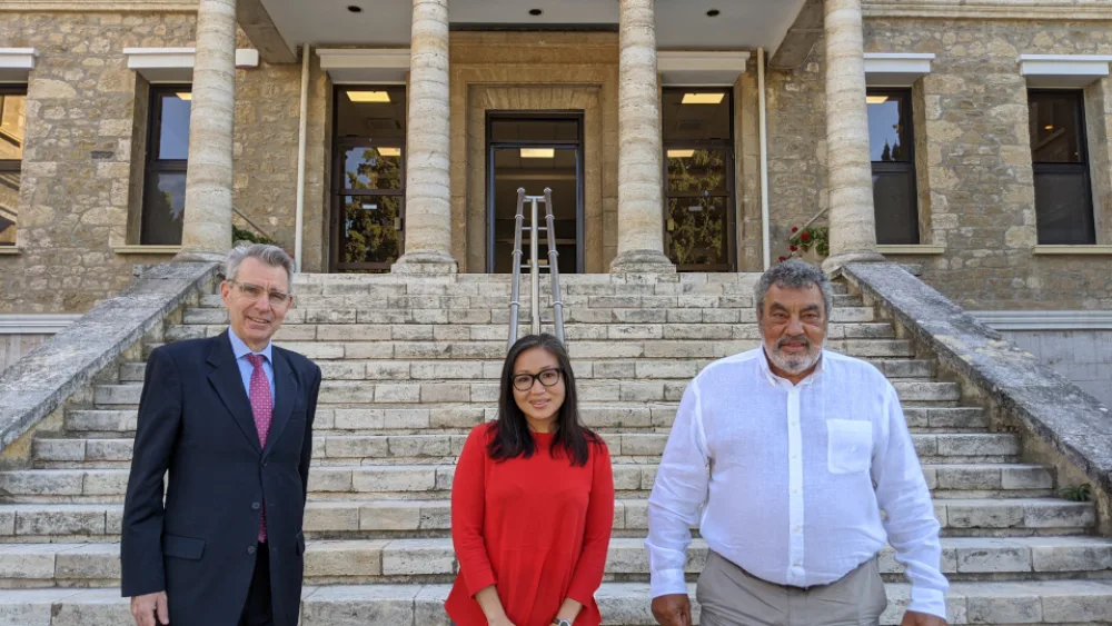 Ο Πρέσβης των Η.Π.Α. και η νέα Γενική Πρόξενος στην Αμερικανική Γεωργική Σχολή