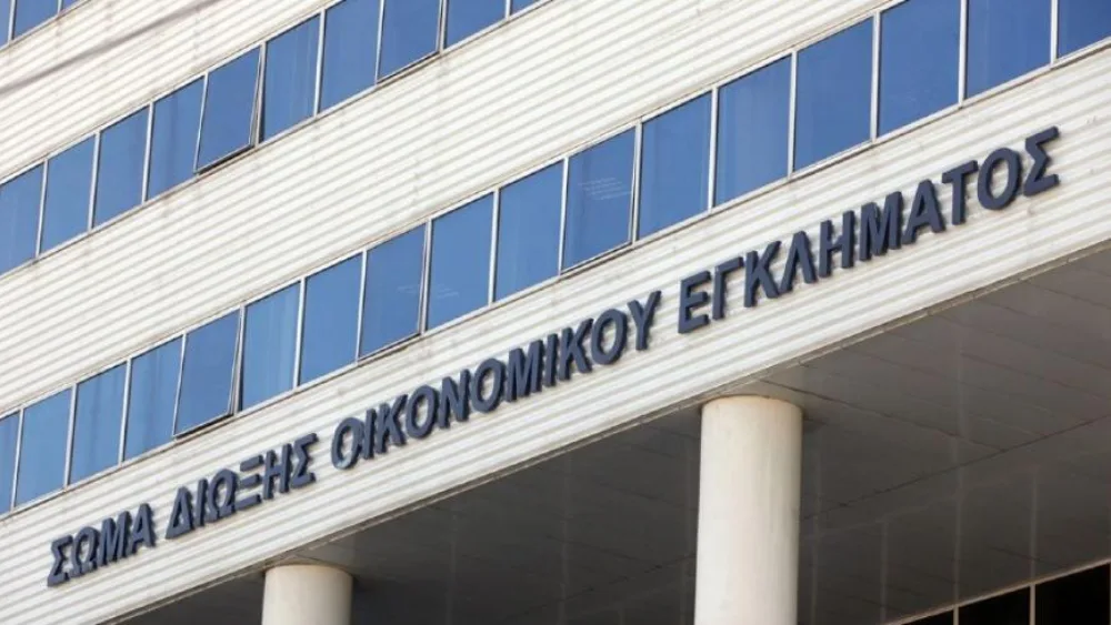 ΣΔΟΕ: Εντόπισε αποθηκευτικό χώρο εμφιάλωσης και συσκευασίας αλκοολούχων ποτών