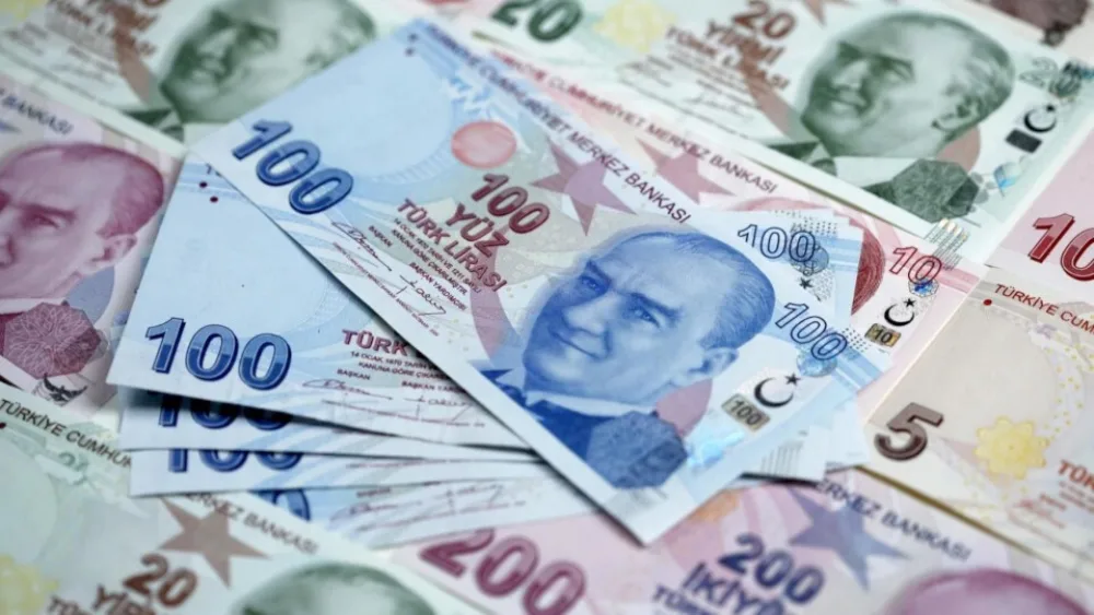 Τουρκία: Σε νέα χαμηλά η λίρα - Συνεχίζεται η στήριξη από τις τράπεζες