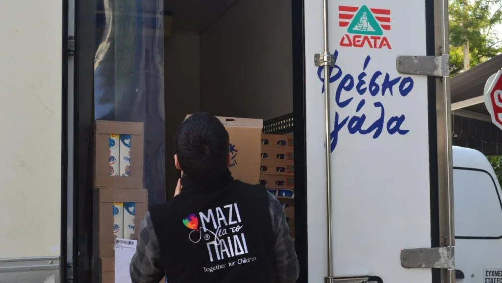 ΔΕΛΤΑ: Συνεχίζεται το πρόγραμμα προσφοράς σε ευάλωτες πολύτεκνες οικογένειες