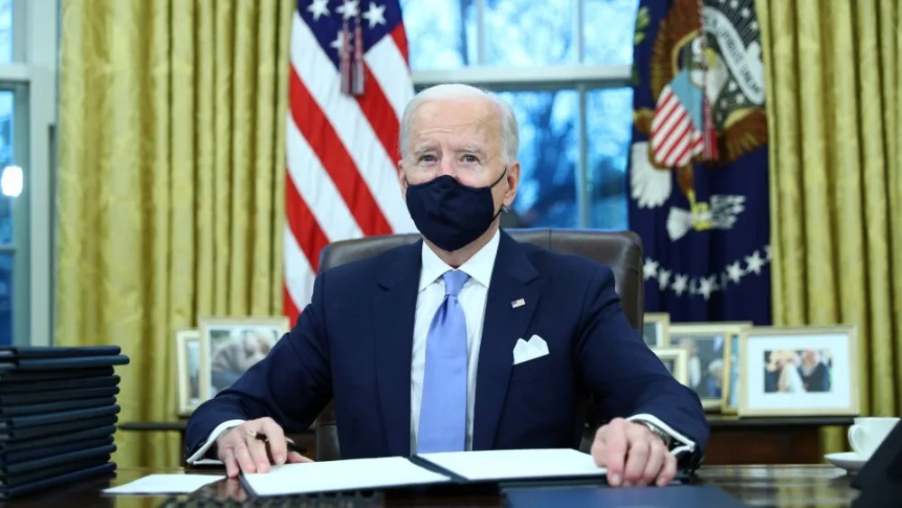 Οι ΗΠΑ επέστρεψαν και επίσημα στη Συμφωνία του Παρισιού για το κλίμα