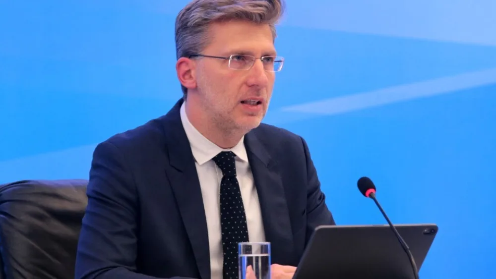 Κυβερνητικός εκπρόσωπος μέχρι τις εκλογές ο Άκης Σκέρτσος