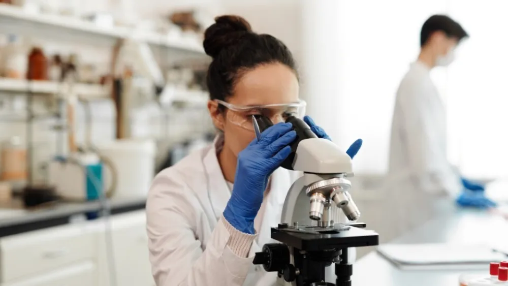 Μελέτη παρέχει τις πρώτες ενδείξεις ότι το DNA μπορεί να συλλεχθεί από τον αέρα